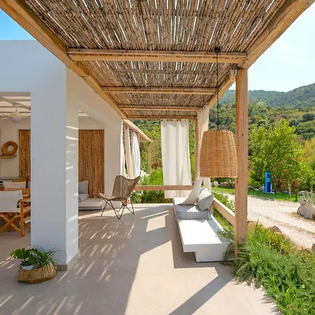 Aristi Dio Villa *